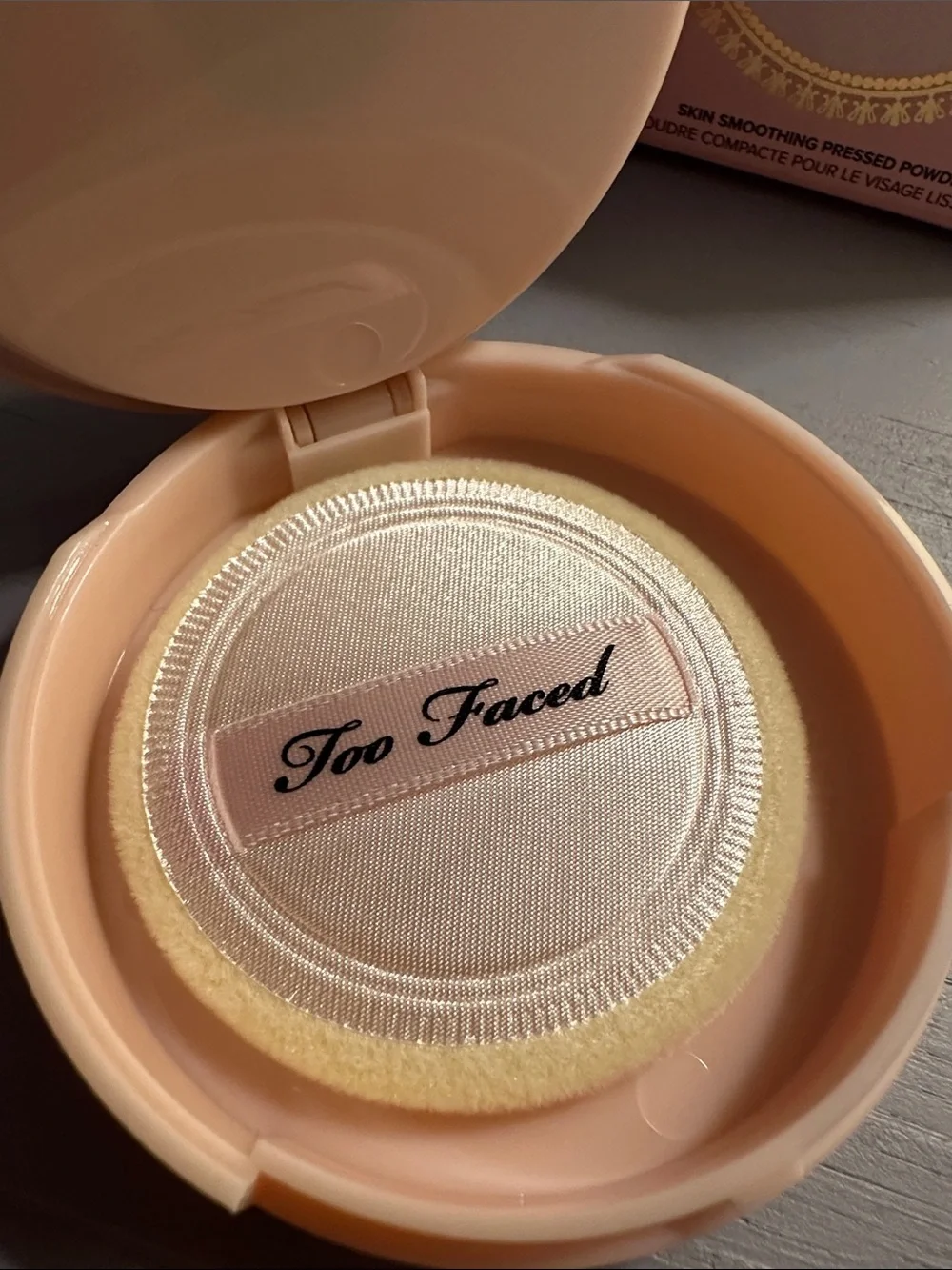 Too Faced Pink Primed & Poreless Pressed Powder Compact